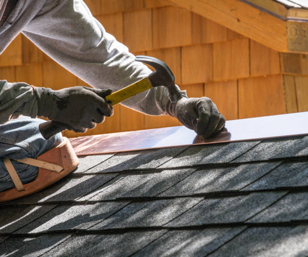 Best Commercial Roofing Services  in Clinton, WI